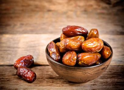 روشنایی بر خواص غذایی: خرمای پیارم به عنوان منبع انرژی ویژه